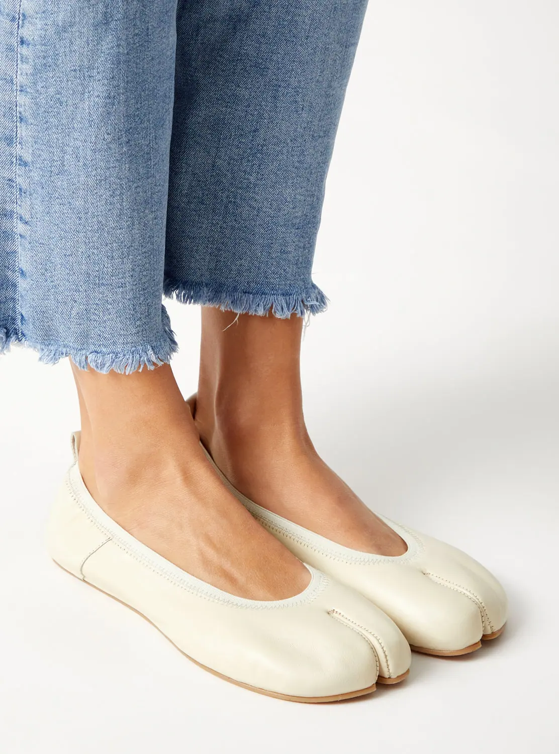 Босоногие балетки таби Libertas Barefoot Tabi — молочно-белый, фото 2